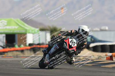 media/Oct-30-2025-Racers Edge (Thu) [[dabbdaf680]]/2-A Group/Session 2 (Turn 16)/